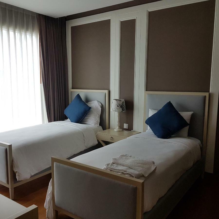 Residence Nithiwat Amri Хуа Хин Екстериор снимка